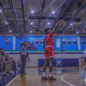 Meet your Posher, Devonte